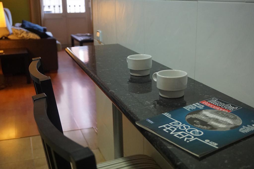 Aparteasy - Montjuic & Fira Barcelona Luaran gambar