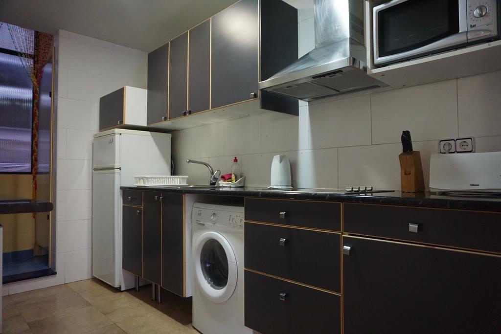 Aparteasy - Montjuic & Fira Barcelona Luaran gambar